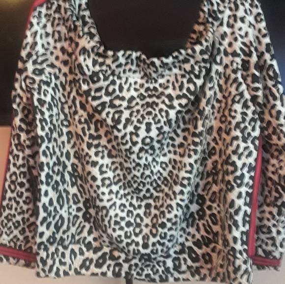 Womens Brand New Off the shoulders Top - Picture 2 of 5